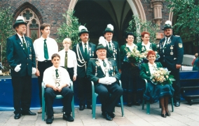 Schützenkönig Horst Klöckner, Schützenkönigin Verona Staudt und Jugendschützenkönig Mathias Ulbricht, 1997